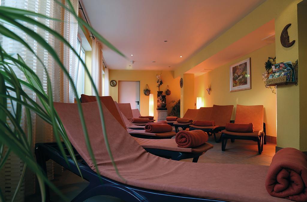 Trip Inn Landhotel Krone Roggenbeuren Esterno foto